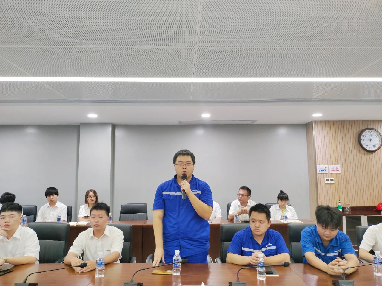 泛论心声，，共话未来！！这场应届结业生员工座谈会，，很暖，，很知心！！