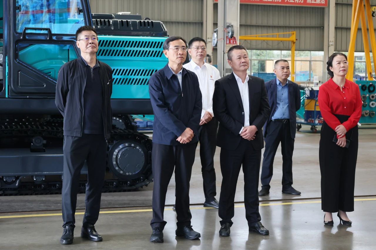 北京市政协副主席林抚生调研122cc太阳成智能