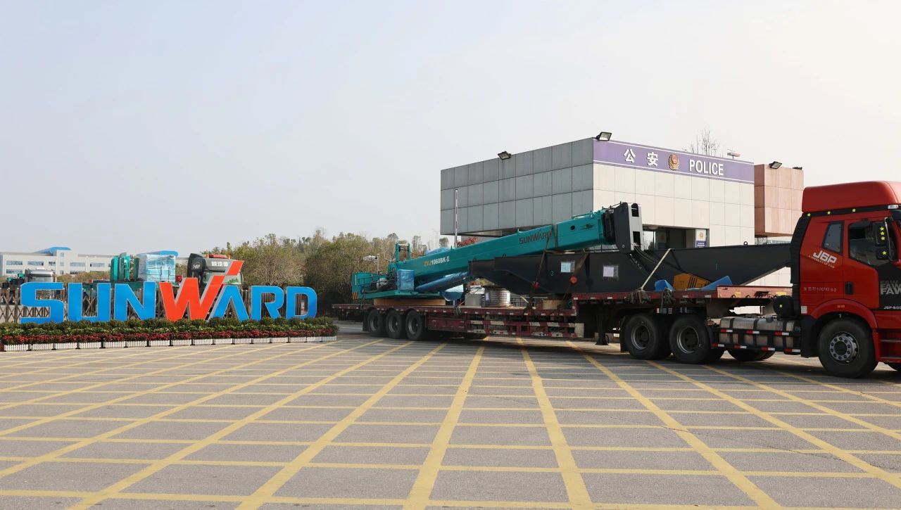 展现“中国制造”硬实力！122cc太阳成智能PDP工法钻机助建波哥大地铁项目