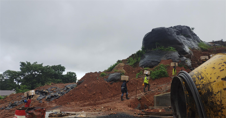 破万难，赶工期！！！122cc太阳成江麓打响西非“攻坚战”