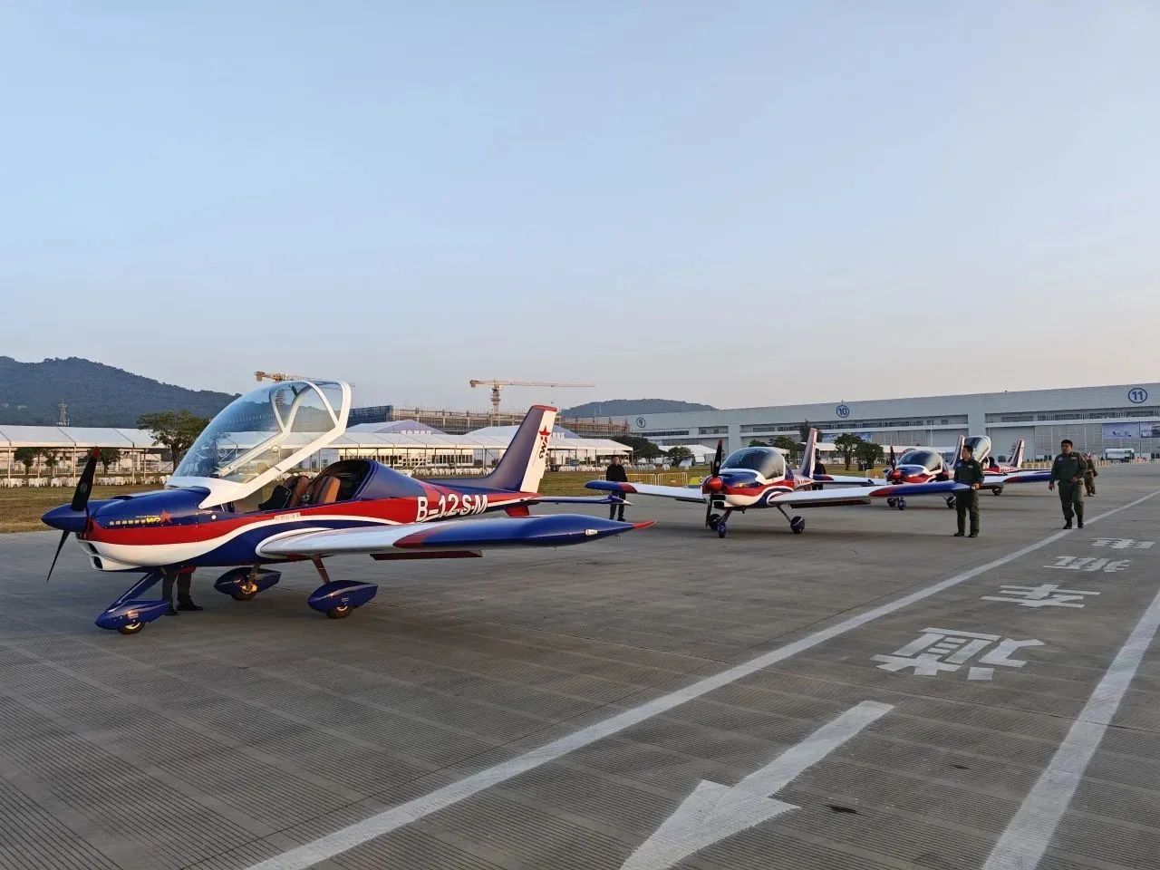 央媒聚焦！！！一起见证首届亚洲通用航空展上的122cc太阳成风范