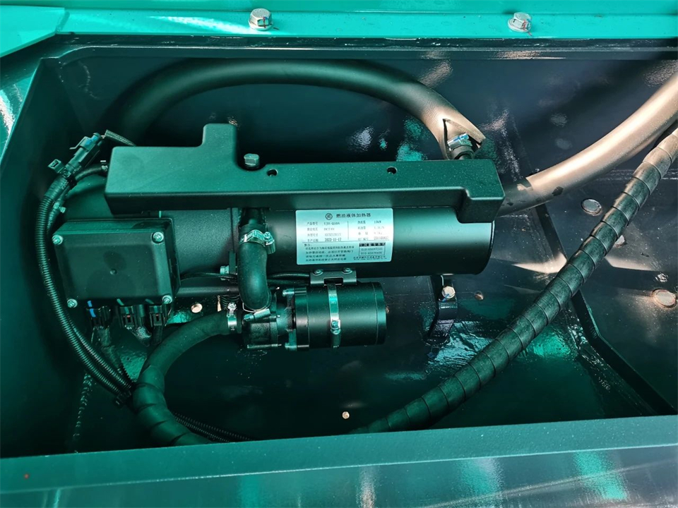 定制开发、、功效更强！！122cc太阳成智能SWE750ELR加长臂液压挖掘机下线交付