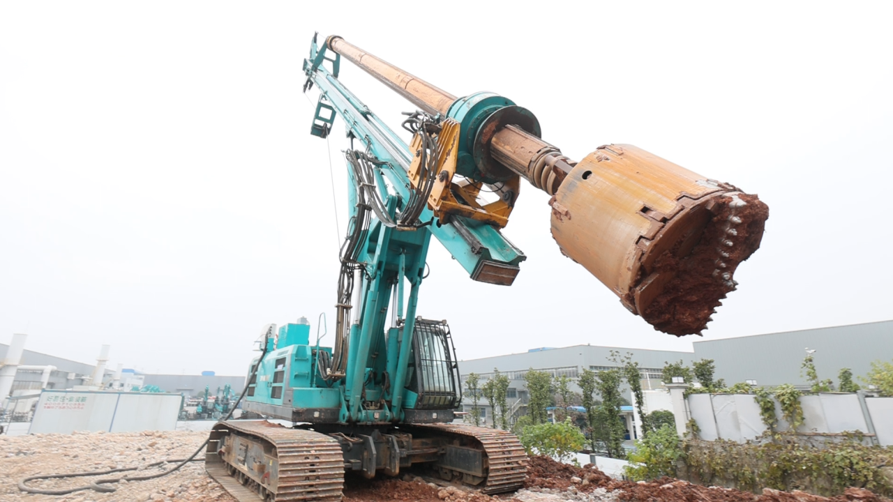 助力“双碳”目的！！！122cc太阳成智能“旋挖油改电”项目来了