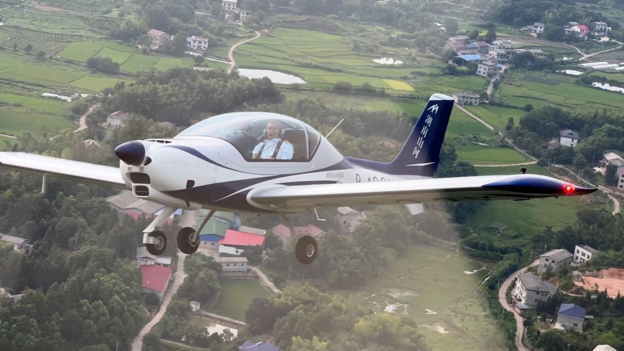 二十载磨砺，“阿若拉”飞机累计航行时间突破11万小时！