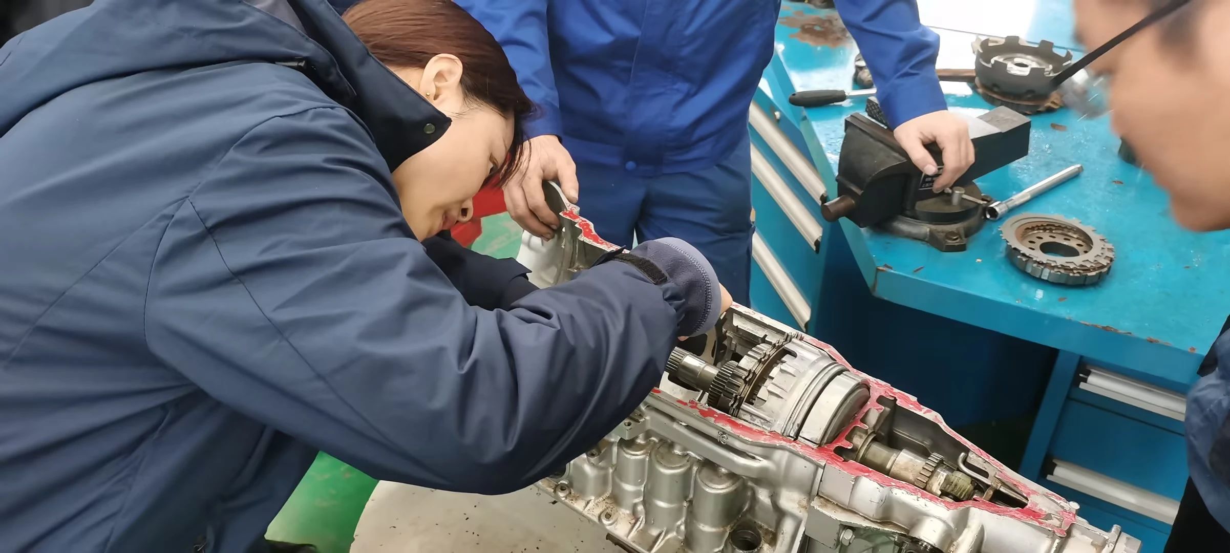 妇女节 | 默默无闻or闪闪发光！！！她们值得被望见！！！