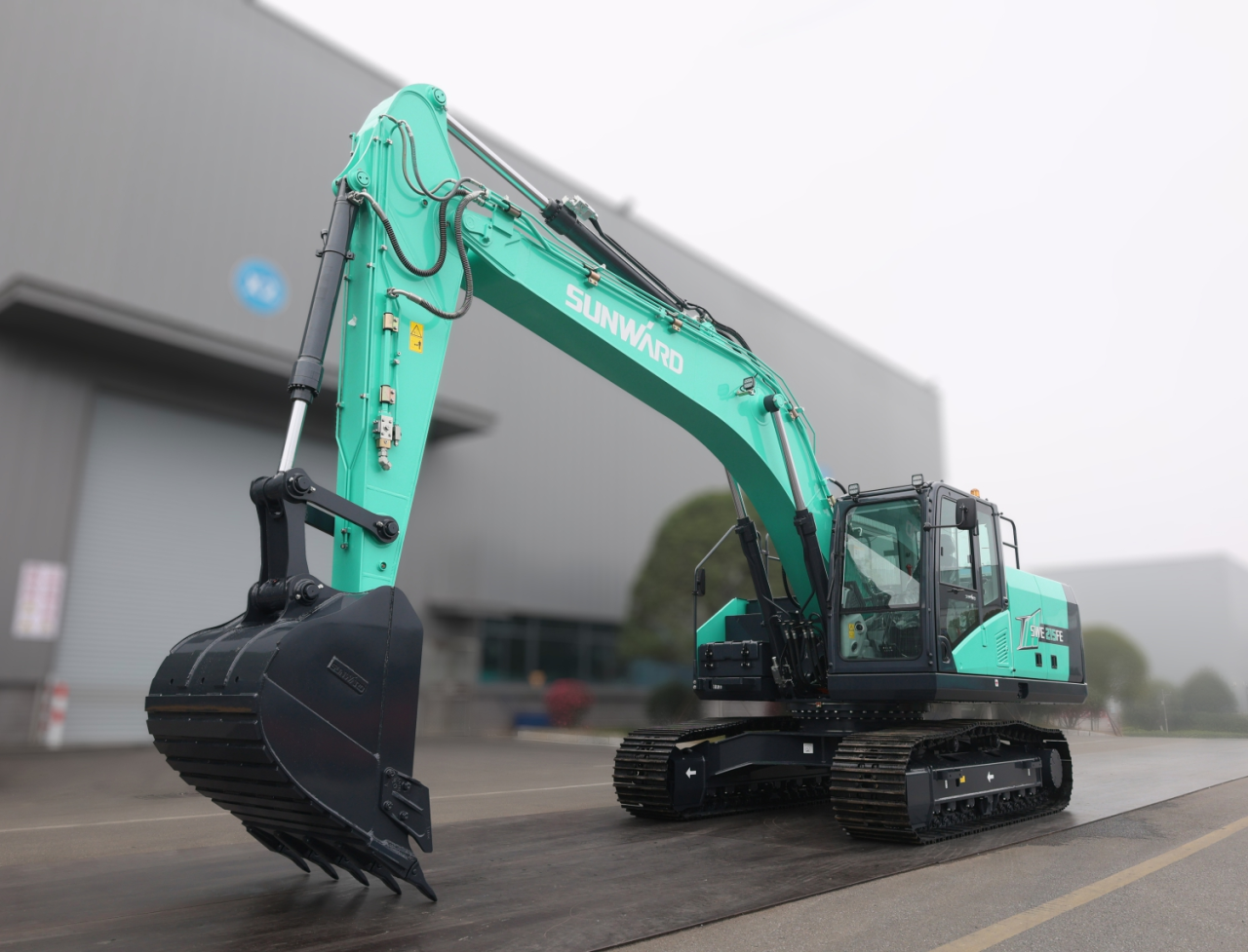 向新而行！！！122cc太阳成智能电动挖掘机线上推介会乐成举行