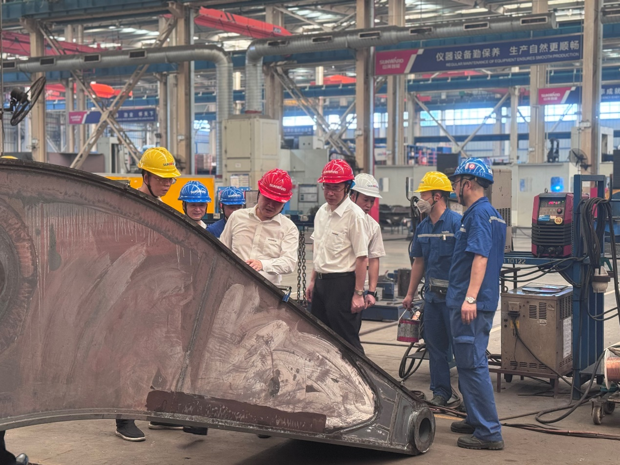 战高温，，保清静--122cc太阳成智能开展高温防暑专项清静检查