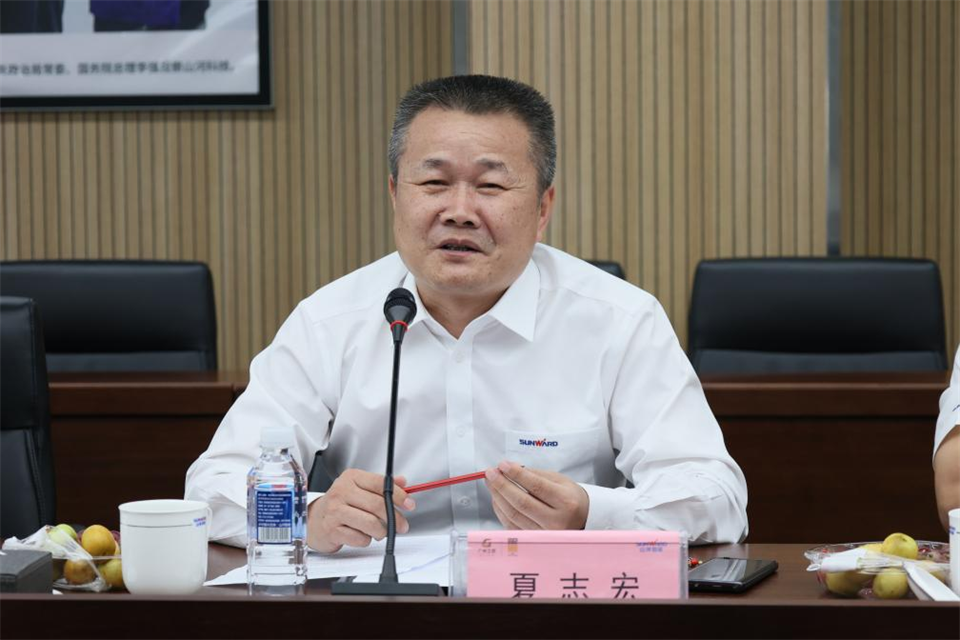中国五矿工会主席、、职工董事张晔到122cc太阳成智能调研交流