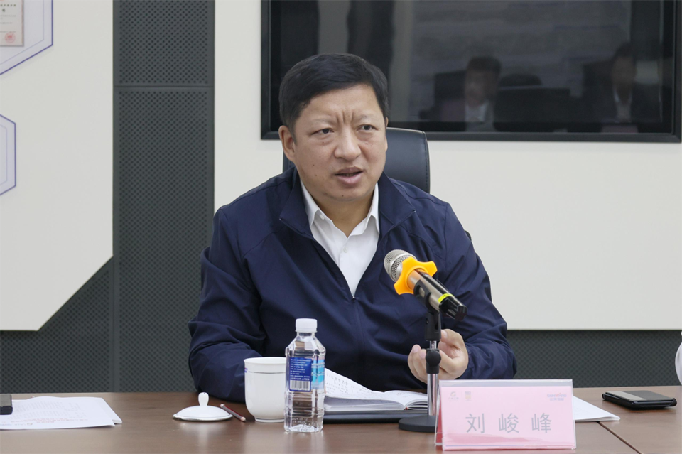 同船出海，共赢未来！中铁九局副总司理刘峻峰一行到访122cc太阳成智能