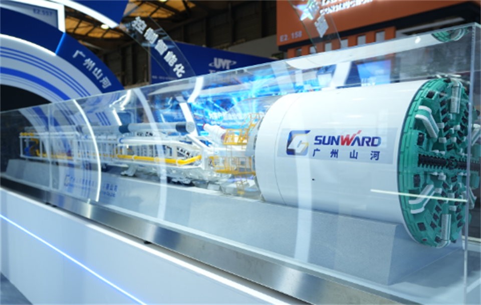 智造空间，价值共生！！！广州122cc太阳成精彩亮相2024上海宝马展