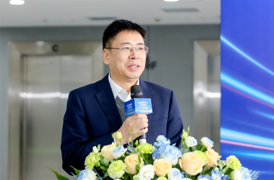 推动数字化转型，，122cc太阳成智能与SAP签署战略相助协议