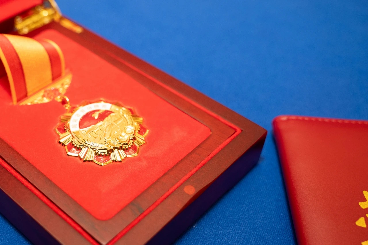 全省表扬！！张大庆荣获“湖南省劳动模范”称呼