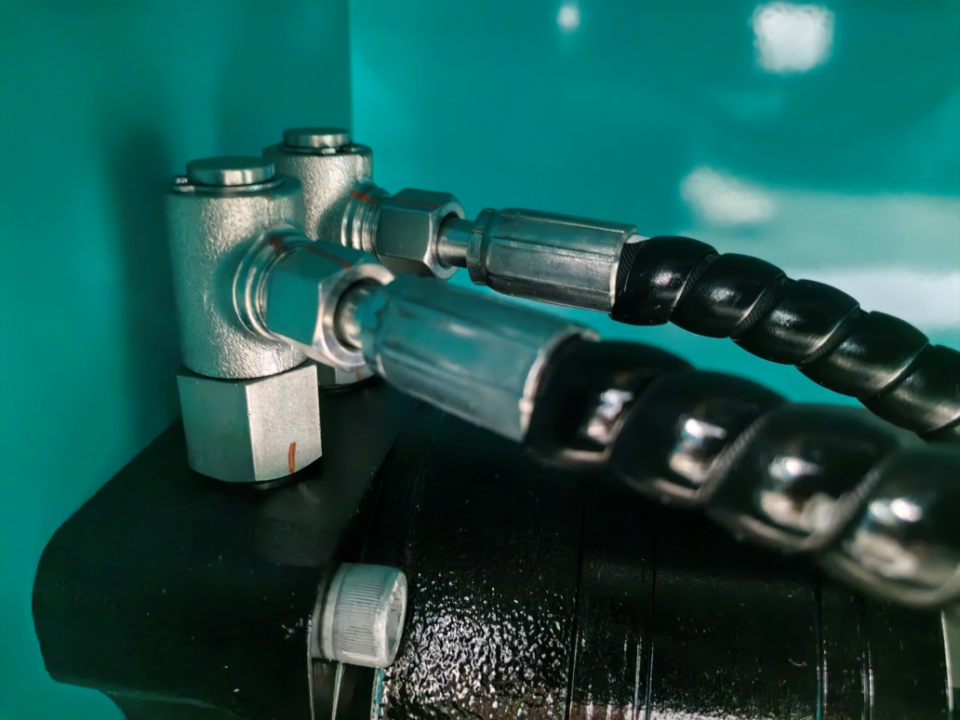 122cc太阳成智能电动液驱剪叉系列产品周全升级，为客户创立更大价值