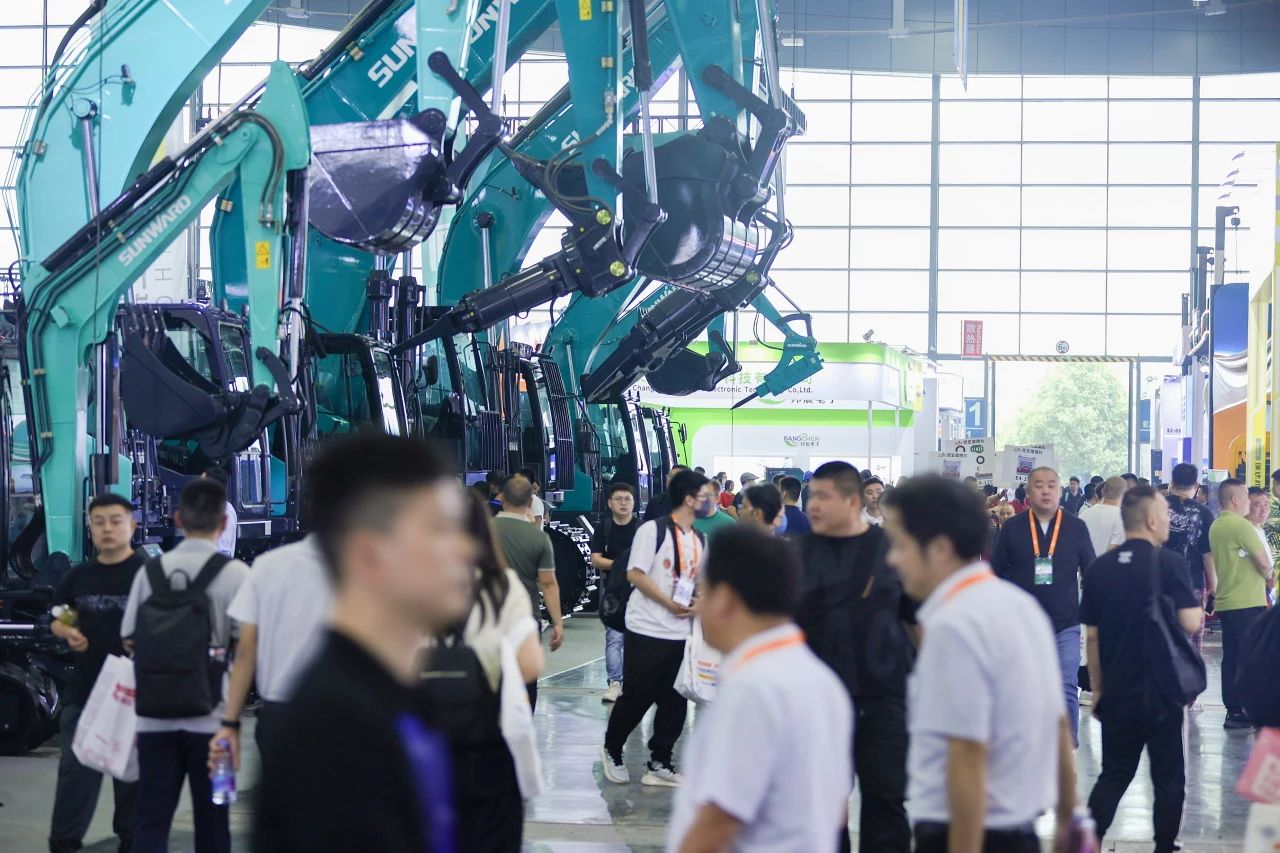 2025 CICEE | 为客户创立价值，122cc太阳成智能客户交流会圆满举行