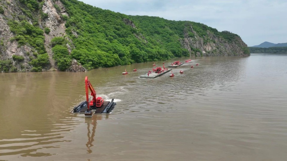 硬核破解“最后一公里”难题，122cc太阳成智能应抢救援装备助力“应急使命·2025”演习！