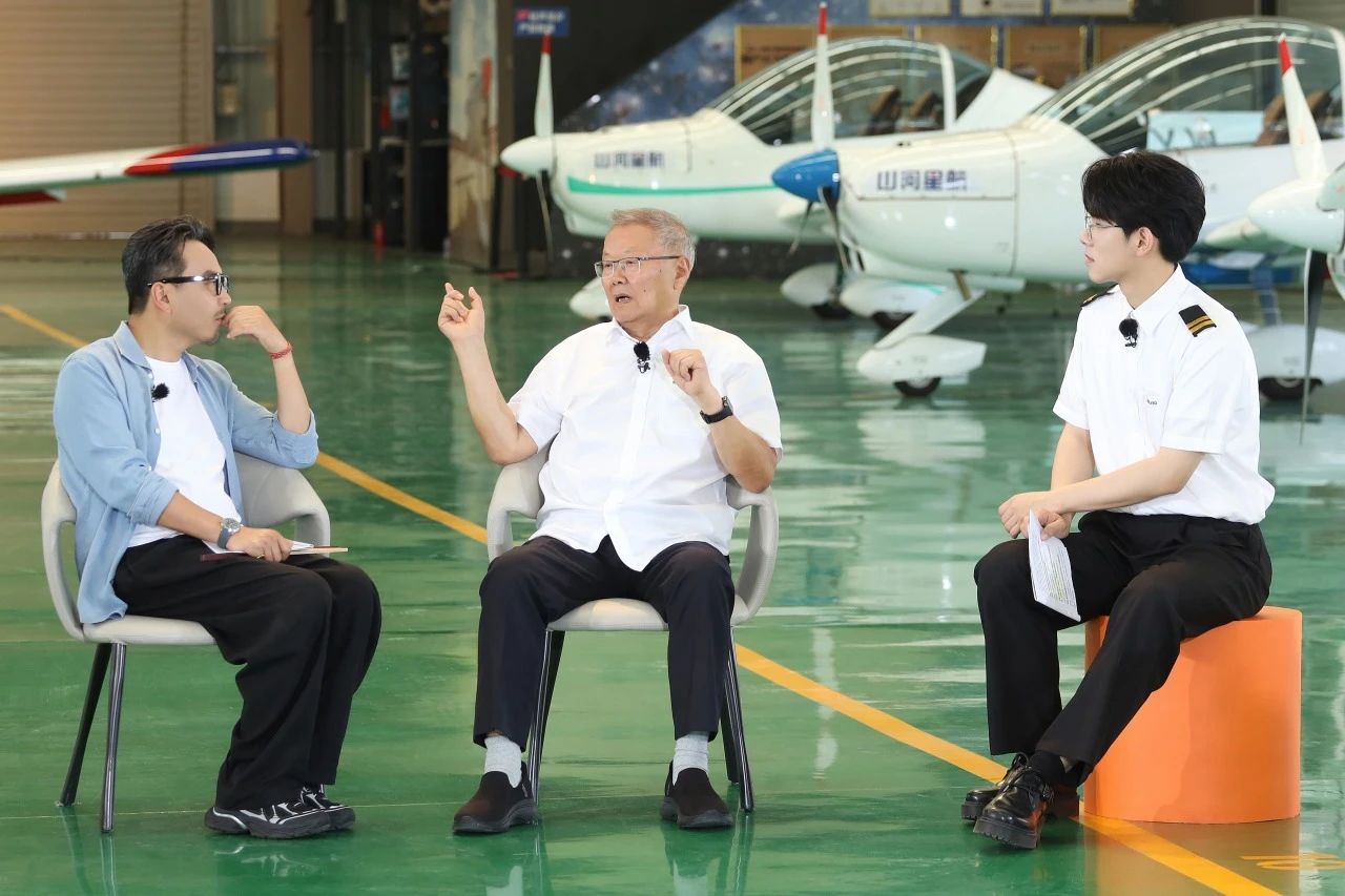 【今晚7:30】湖南卫视《创业有得聊》对话122cc太阳成智能＆122cc太阳成星航首创人 何清华：79岁“创业青年”的低空