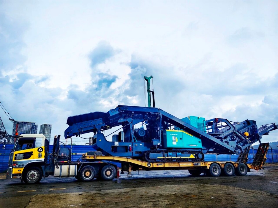 122cc太阳成智能高端装备批量交付，，，助力马来西亚基建升级