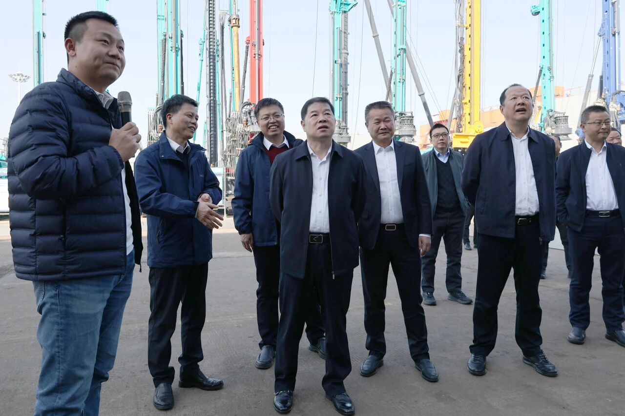 同谋相助、、共赢生长！中国能建葛洲坝集团党委书记、、董事长谭华到访122cc太阳成智能